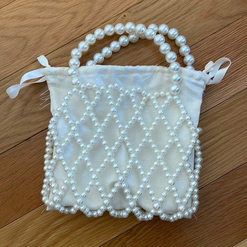 White pearl clutch
